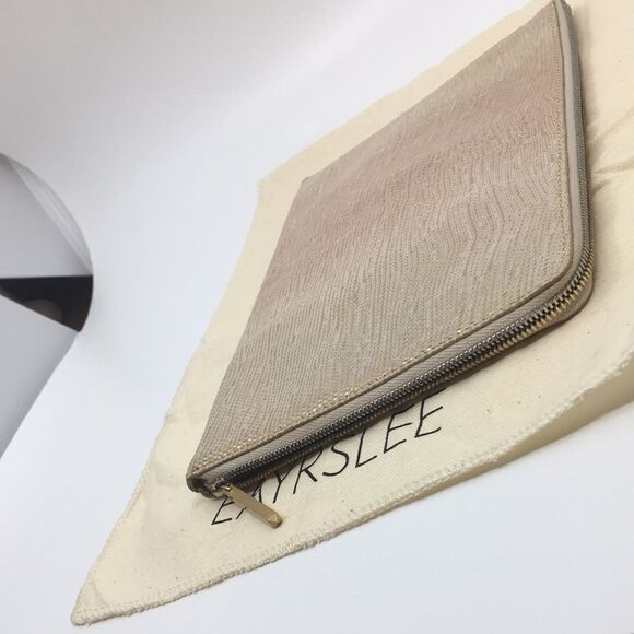 Eayrslee Leather Metallic Clutch Pouch with Dust Bag - Picture 9 of 16